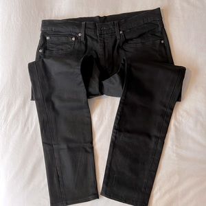 Tailored Men's Levi's Stretchy Black Jeans